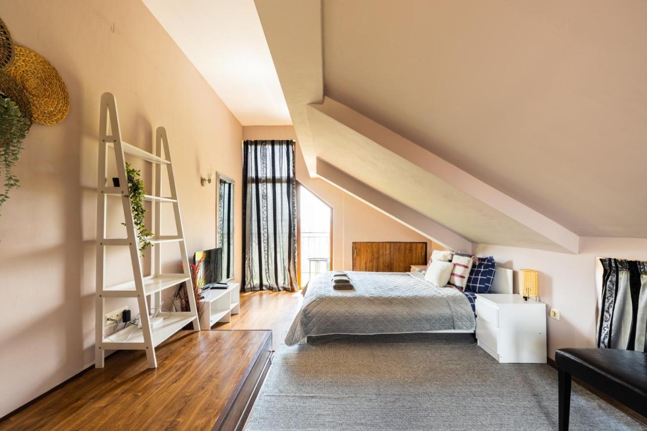 Quiet & Modern Maisonette Varna Exterior photo